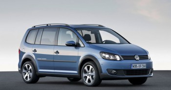 Volkswagen готовит кросс-модификацию компактвэна Touran